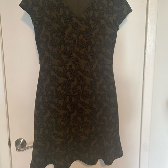 Banana Republic Dress - Picture 3 of 3